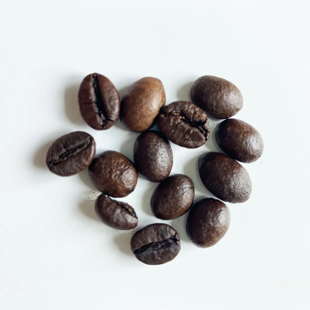 Hot sale 2021 arabica green coffee beans bitter price of raw coffee beans abrabica coffee bags