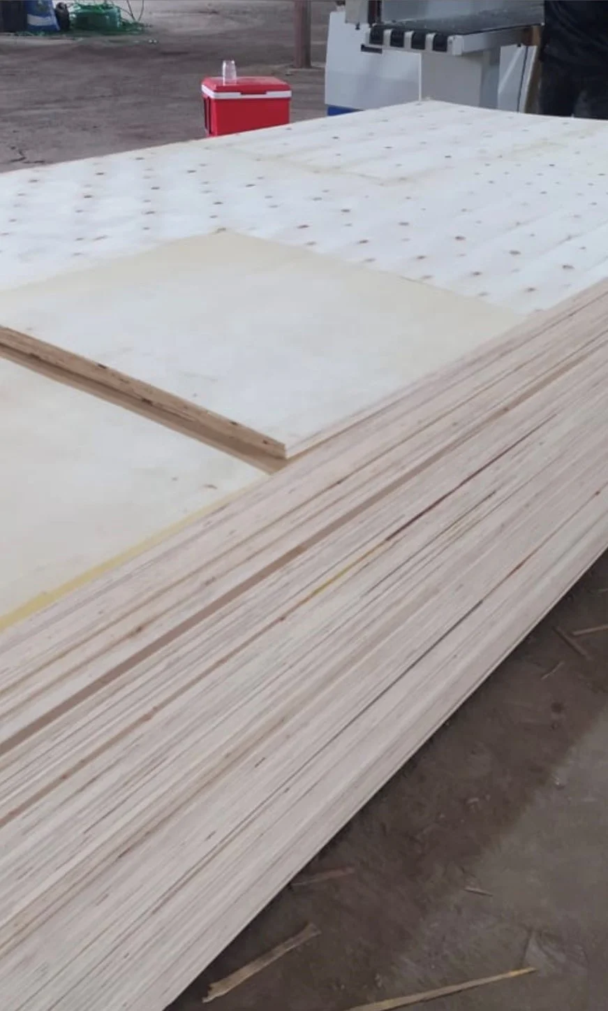 VietNam LVL plywood LVL timber manufacturer for Pallet/Construction/Furniture with high quality