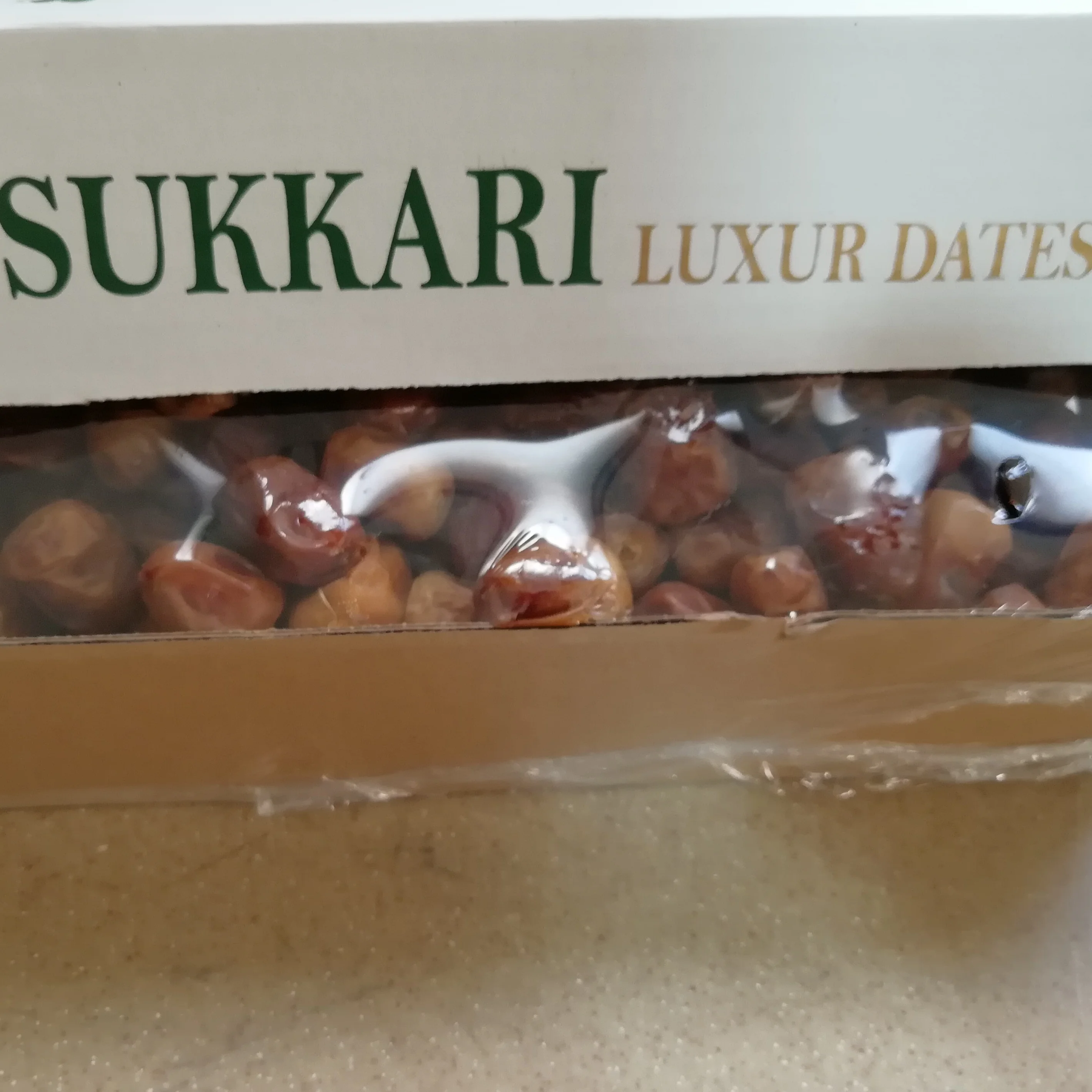 Cheap Sukkari kajur fresh harvest and best price from Saudi Arabia  Hot Sale Bulk Cheap Natural Max Style Packing Packaging Air