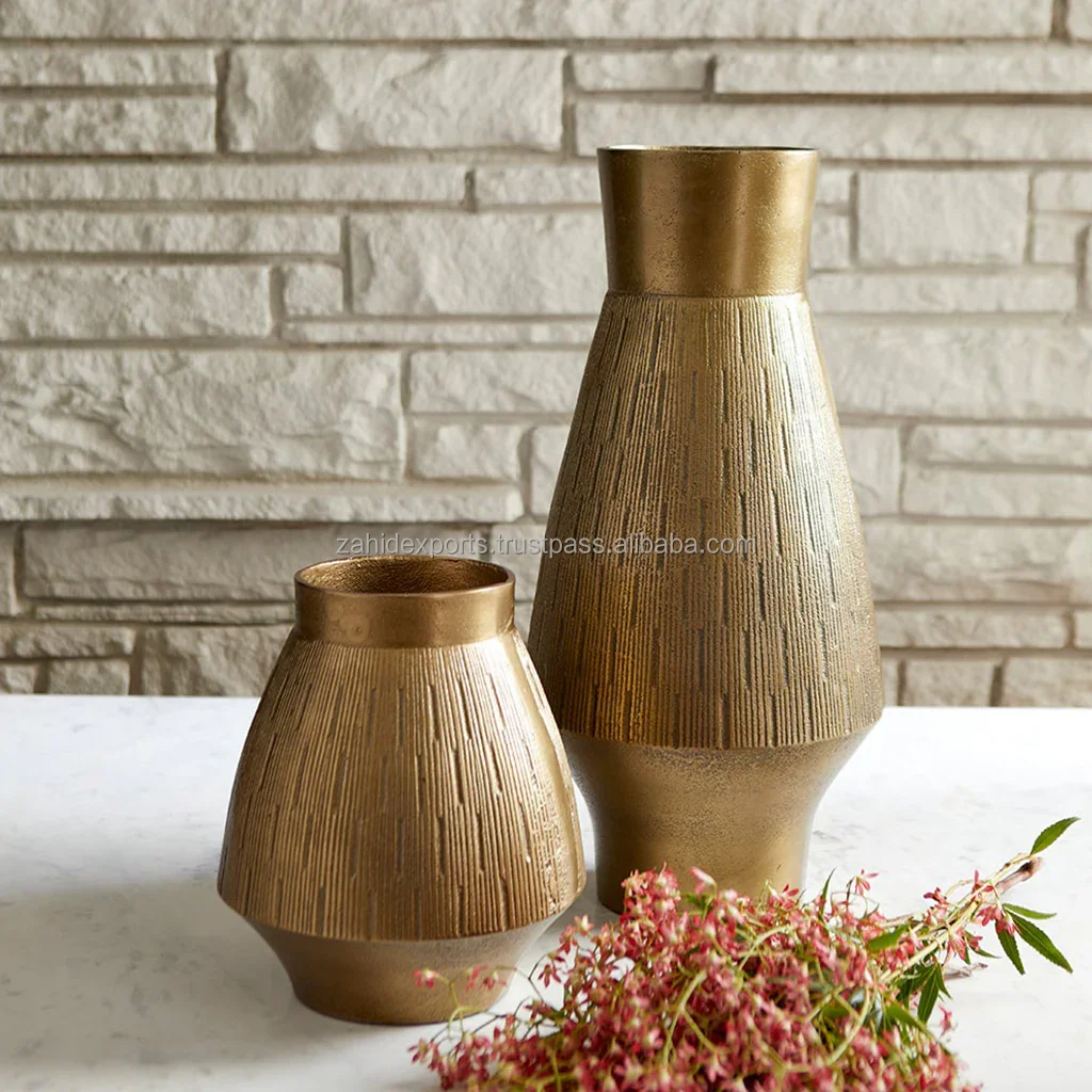 Matte black event floral vase Artistic design floral urn Handcrafted floral wedding Wholesale Available from Indian Supplier