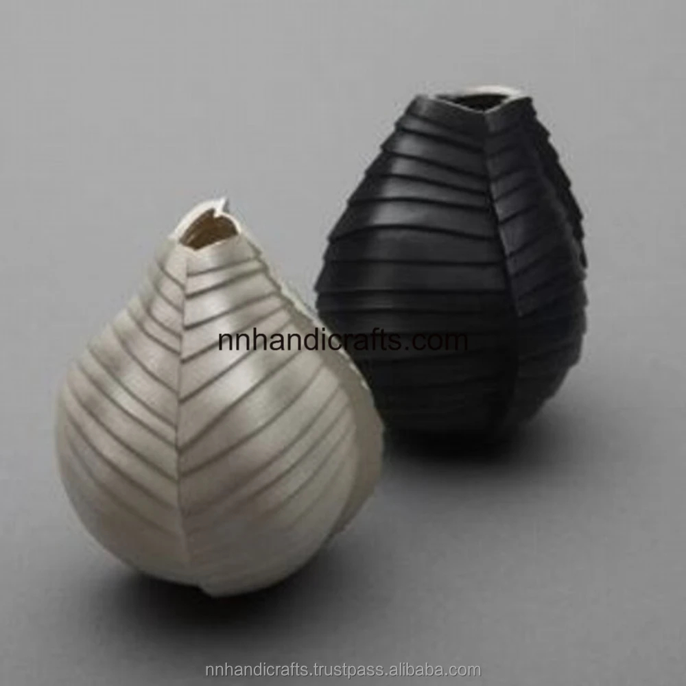 Top Grade Fashion Design Metal Aluminium Black Powder Coated Golden Nickel Plated Silver Modern Unique Floor Vase Metal Vase Hom