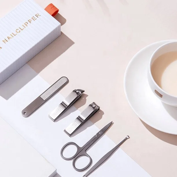 Professional Portable Pedicure Manicure Set Travel Set Nail Cutting Tools Women Men 2020 Upgraded Version