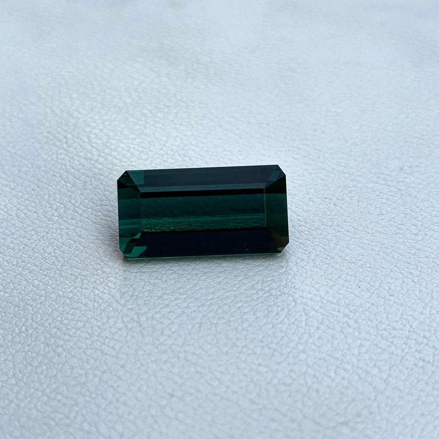 100% Natural Green Tourmaline Top Quality Gemstone Octagon Faceted Semi Precious Stone at Wholesale Prices Buy Online Now