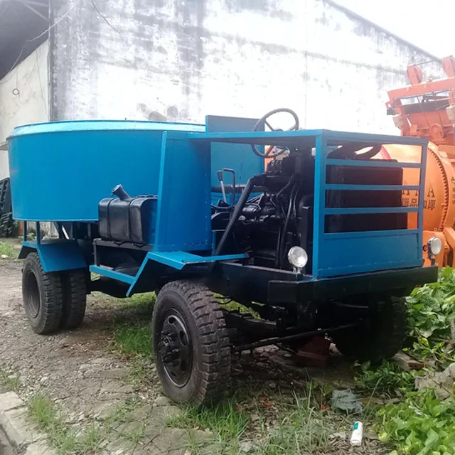 Vietnam concrete mixer high quality cheap machine for all works drum 1cubic meter 2cubic meter 6 tire diesel engine