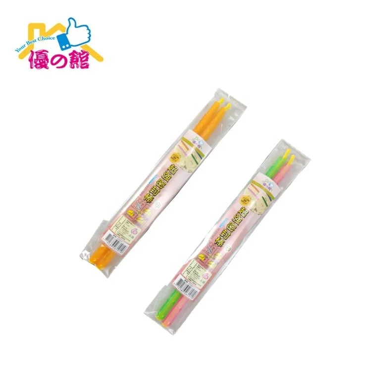 Rolling plastic kitchen bag clip seal for food