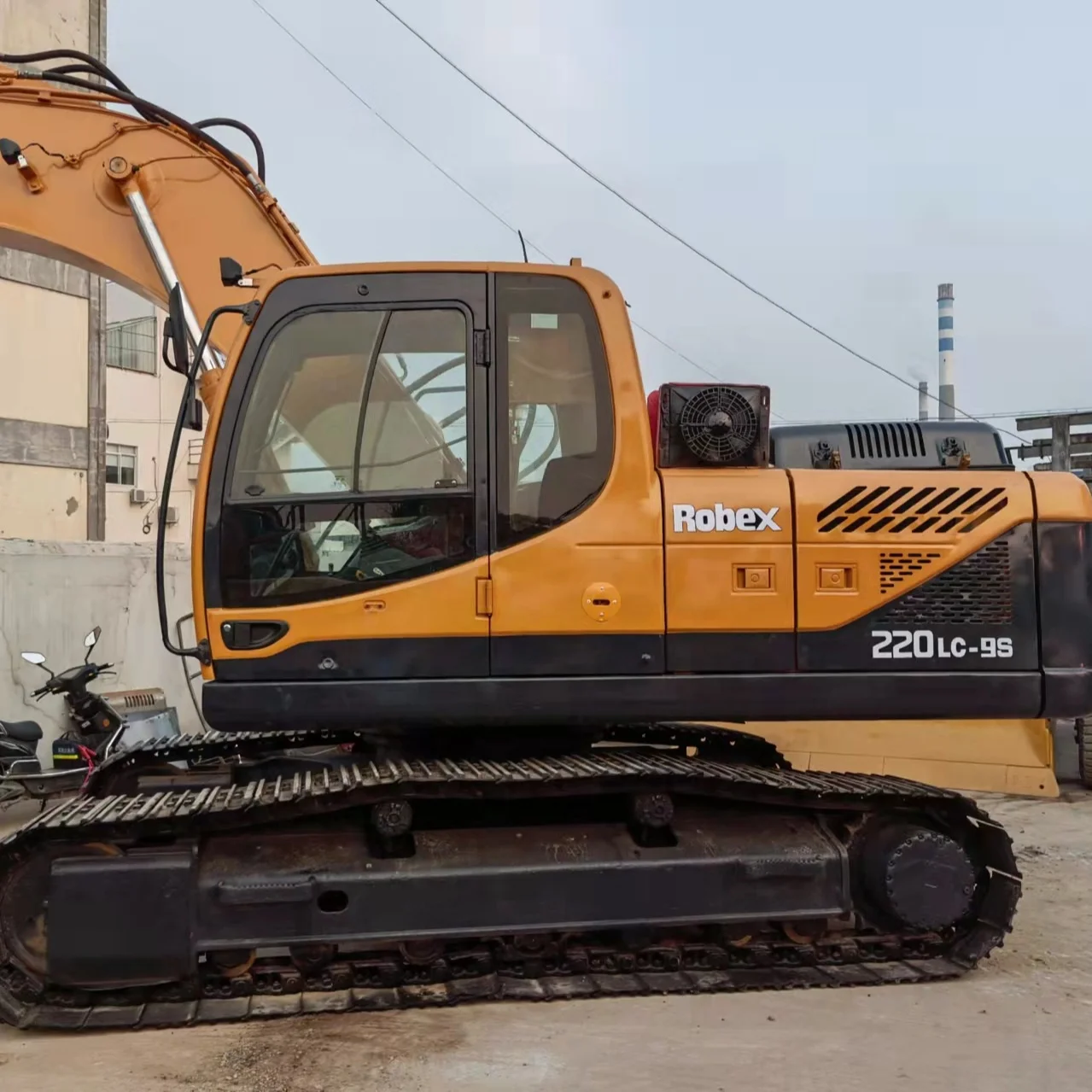 Used Hyundai 220 excavator heavy duty Original Hyundai 220LC 7 220lc excavator for  sale