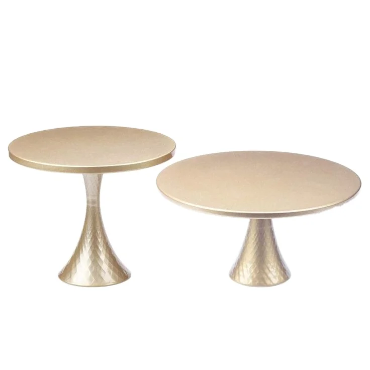 Wonderful Royal Metal round Cake Stand Large Base Iron Plain Platter with Diamond Design Copper Plated for Anniversary Parties