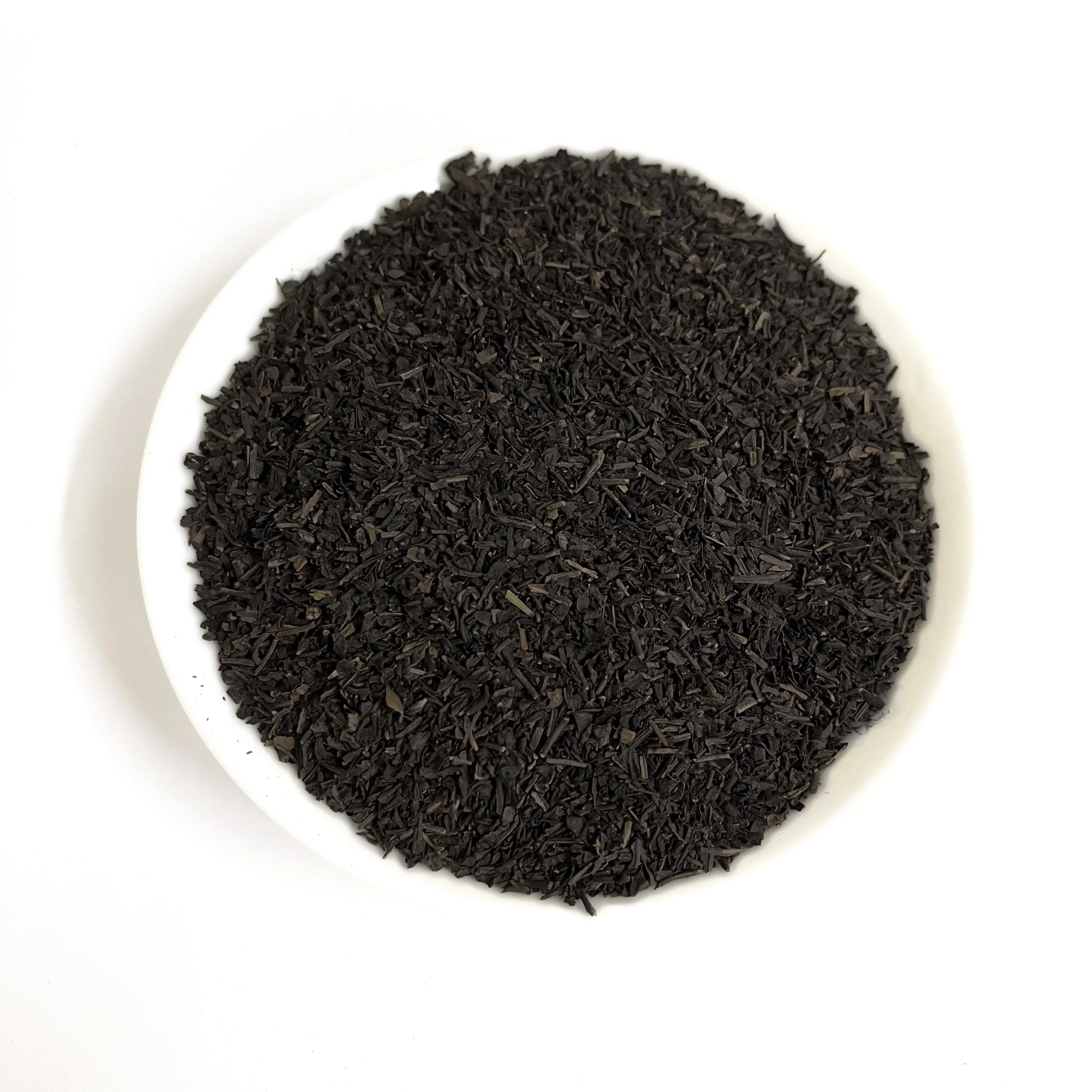 Black medium tea leaf FBOP best price ISO certificated Tea from Vietnam