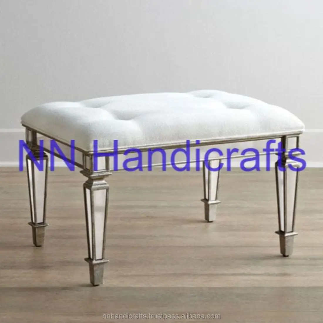 Direct Wholesaler Aluminium Metal Silver Color Matte Finished Square With White Fabric Top Seat Bench Kitchen Fixed Restaurant