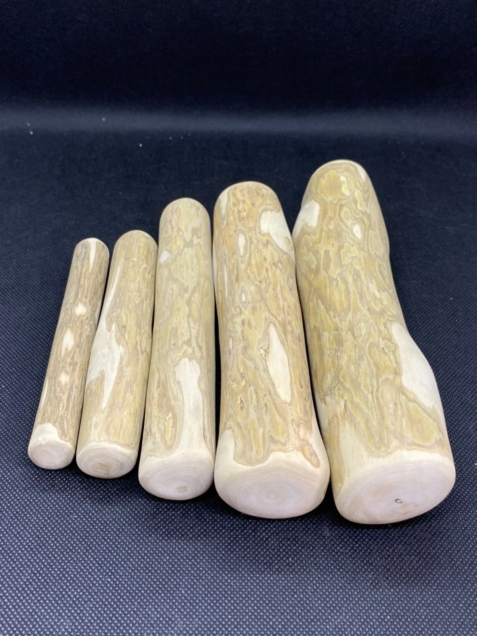 Оптовая продажа кофейных деревянных жевательных изделий для собак высокого качества изготовленных из натурального кофе в высокой стране