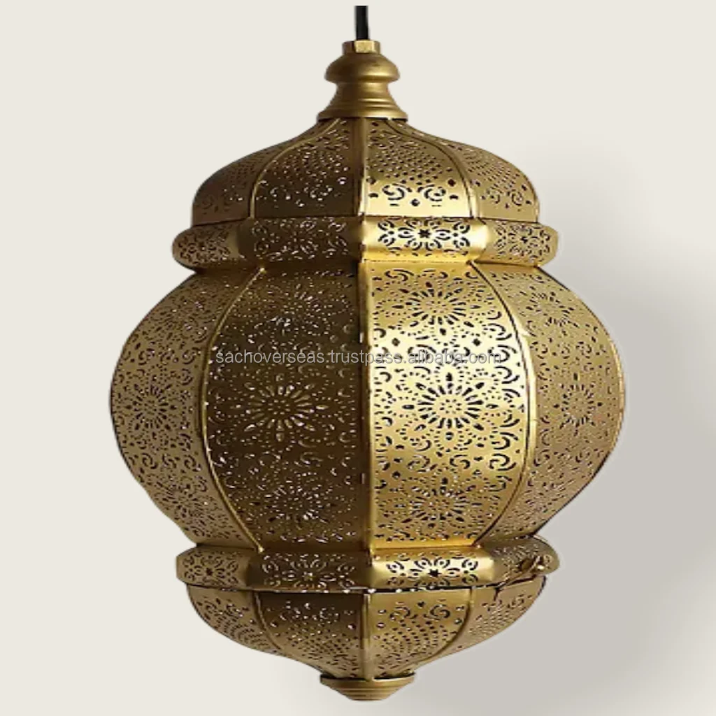 Antique Brass Finish Moroccan Style Metal Lantern For Eid Ramadan Decoration