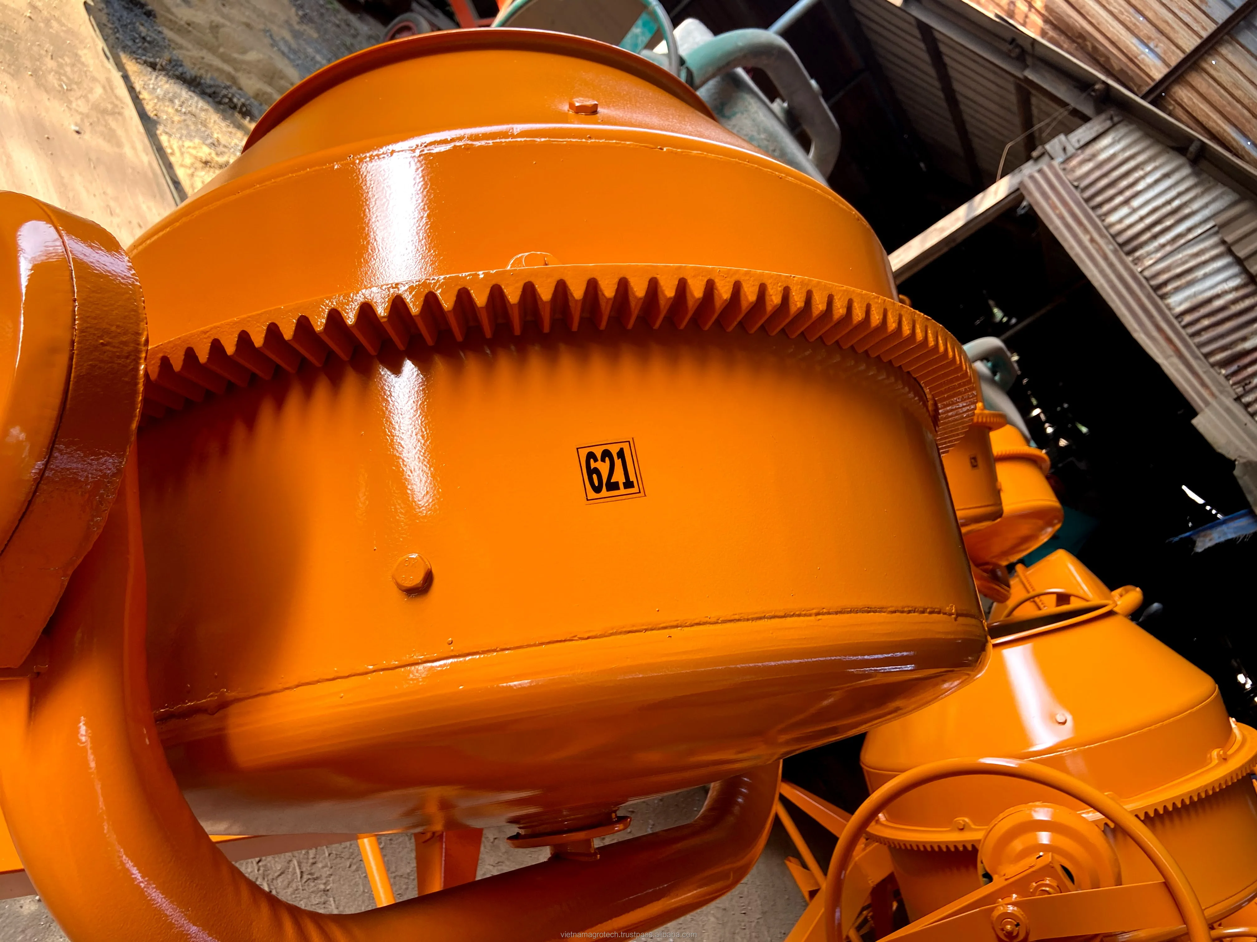 VIETSUN High quality small concrete mixer diesel cement mixer concrete mix construction equipment and tools