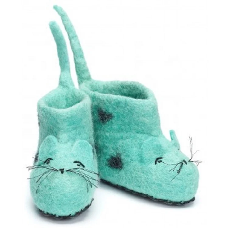 Children felt shoes