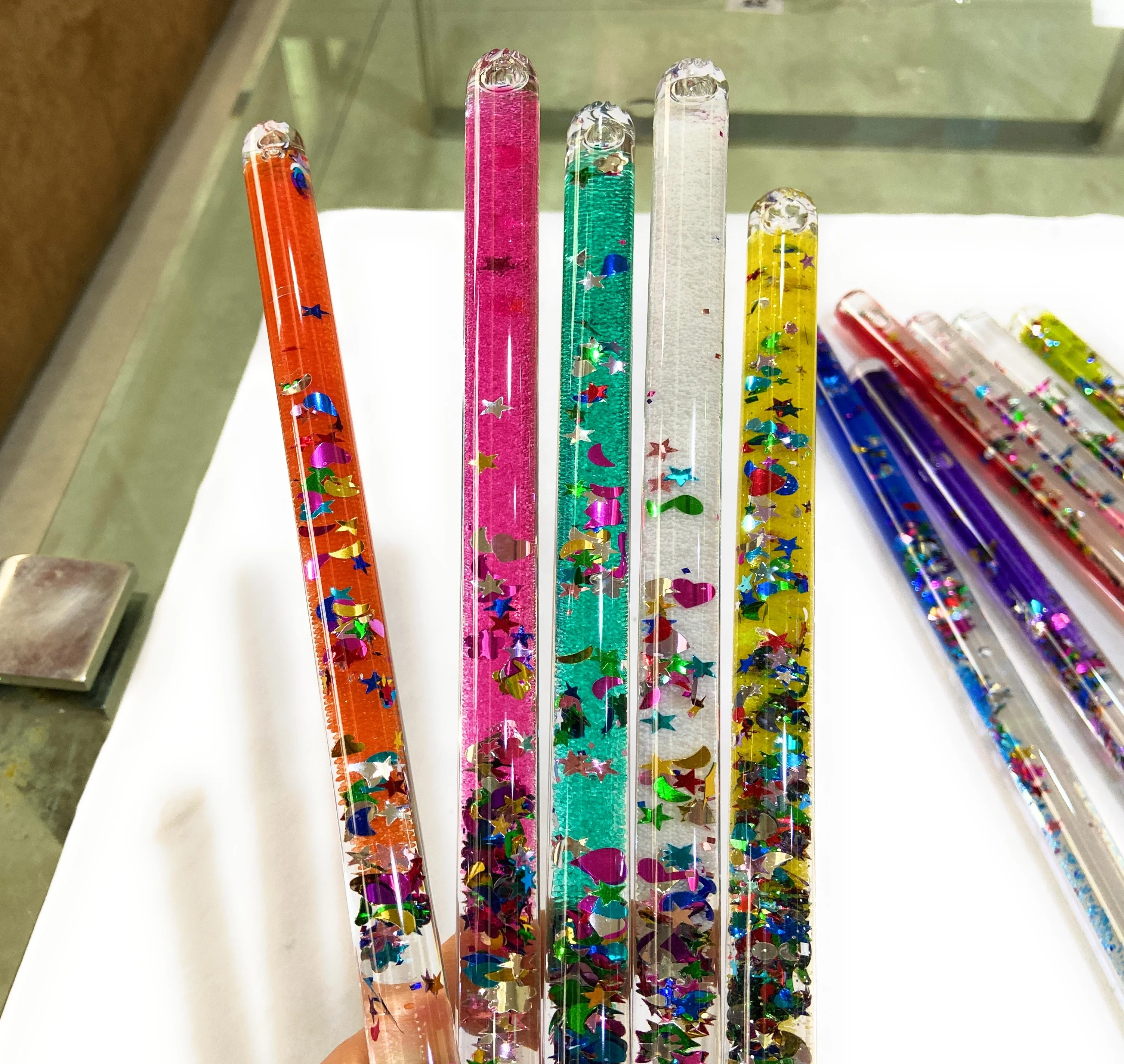 Promotional Glitter Wand Educational Item Magic Wand for Kids and Elderly Gift