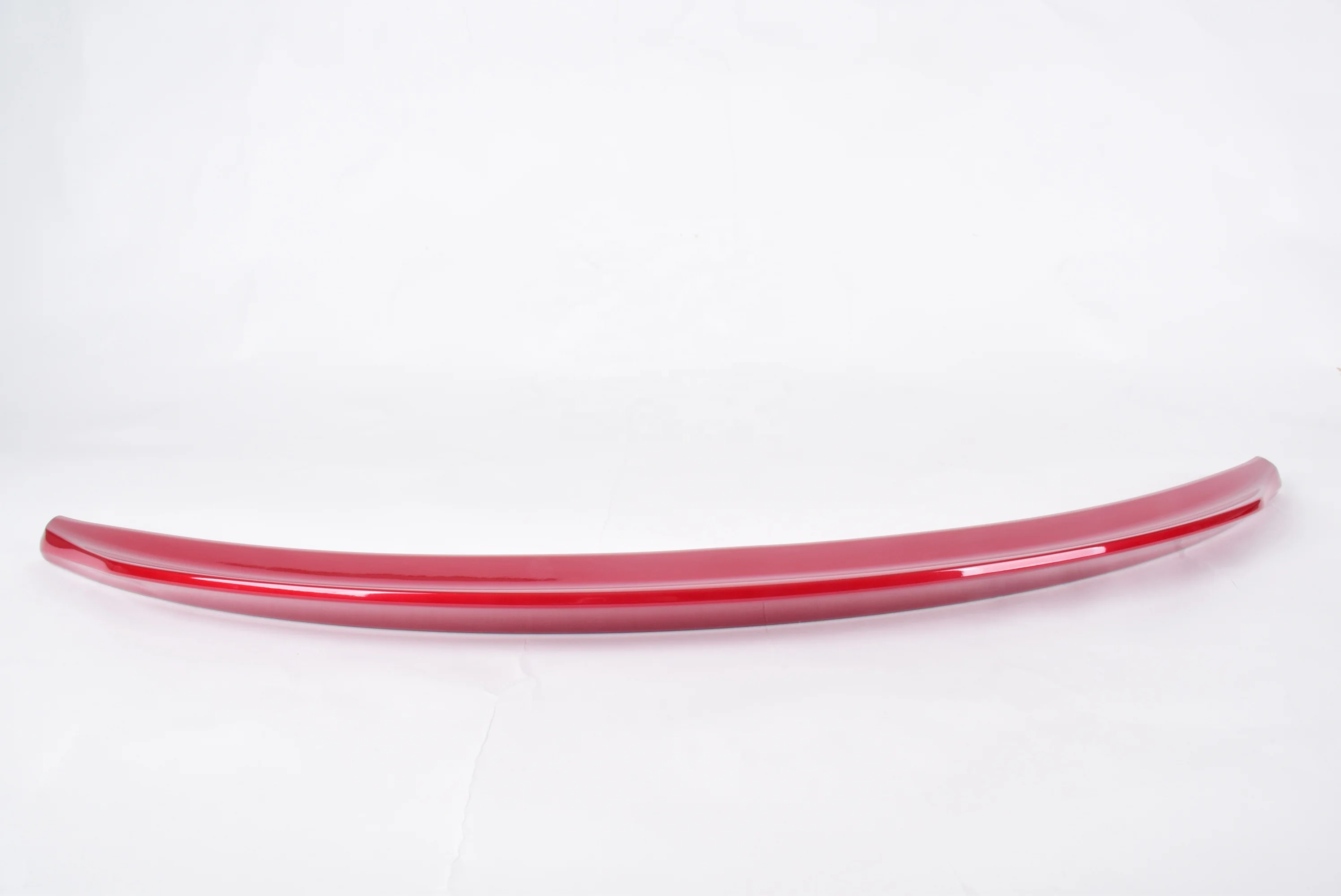 Спойлер из АБС-пластика Красного цвета J-style для модели 3 tesla