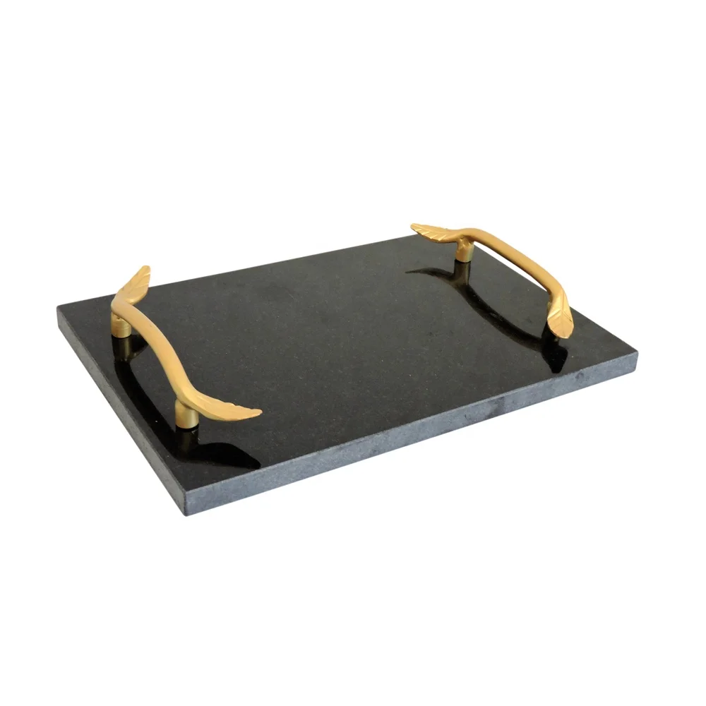 Сервировочный поднос черный мраморный прямоугольный с латунным покрытием золотого цвета железная ручка сервировочный на заказ