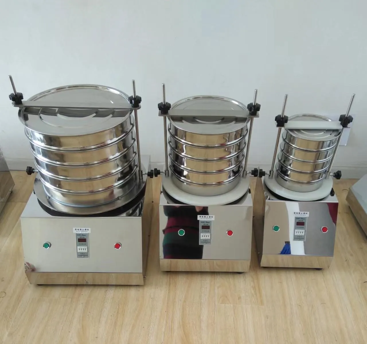 Standard Sieve Shaker Machine Vibrating screening granularity analysis  Lab Test Vibrating Screen