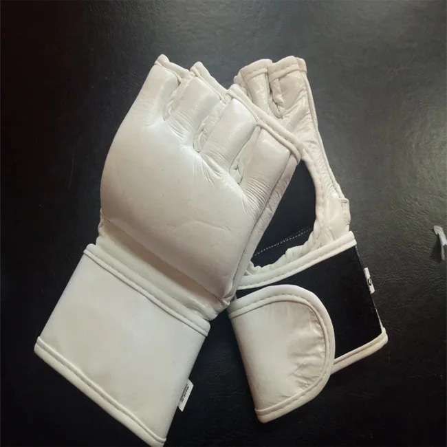 Professional Custom Logo Pu Leather  Kick Boxing Muay Thai Training Grappling Glove Mma Gloves