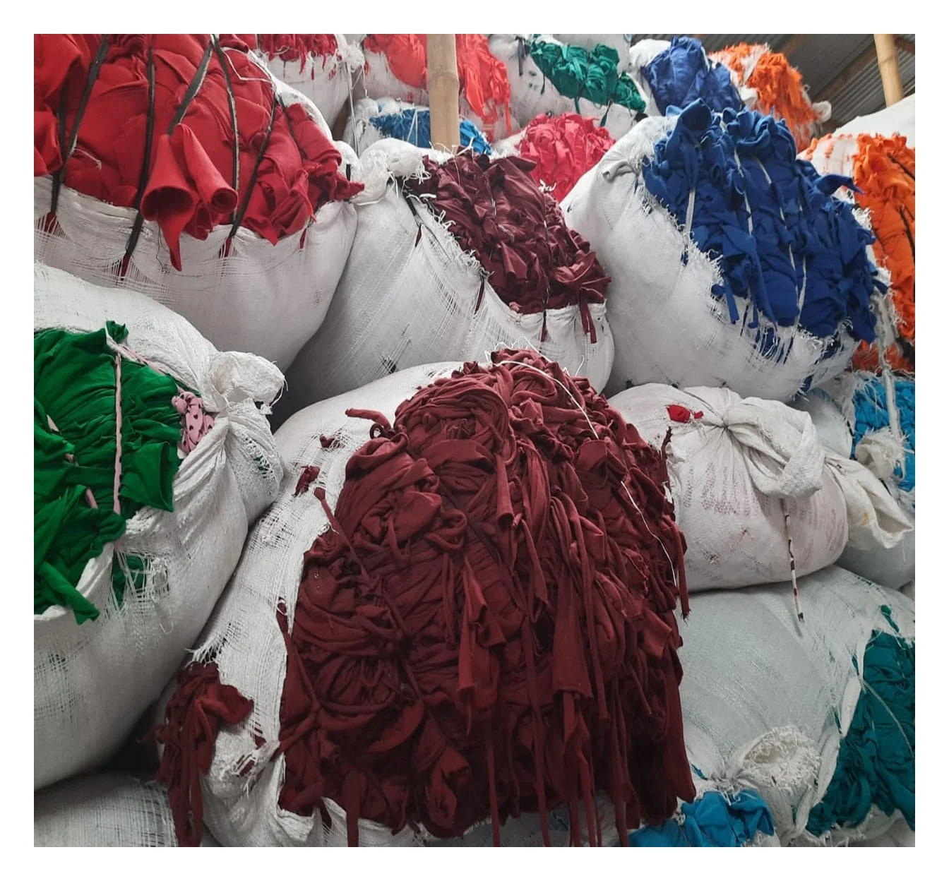 BEST QUALITY  MIXED COLOR KNIT FABRIC WASTE OR RAGS 100% COTTON FROM BANGLADESH FABRICS SCRAP