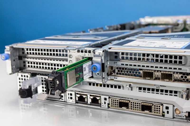 Factory Price  R760 Rack Server High -performance PowerEdge New R760 Server