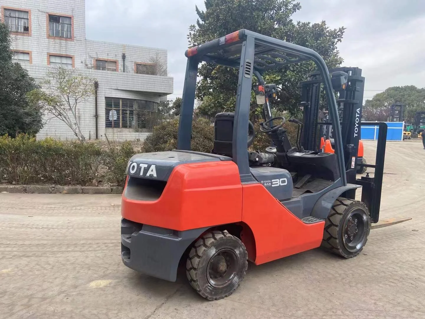 used factory hot sale used forklift japan used 3ton 7ton 10ton toyoto komatsu forklift for sale