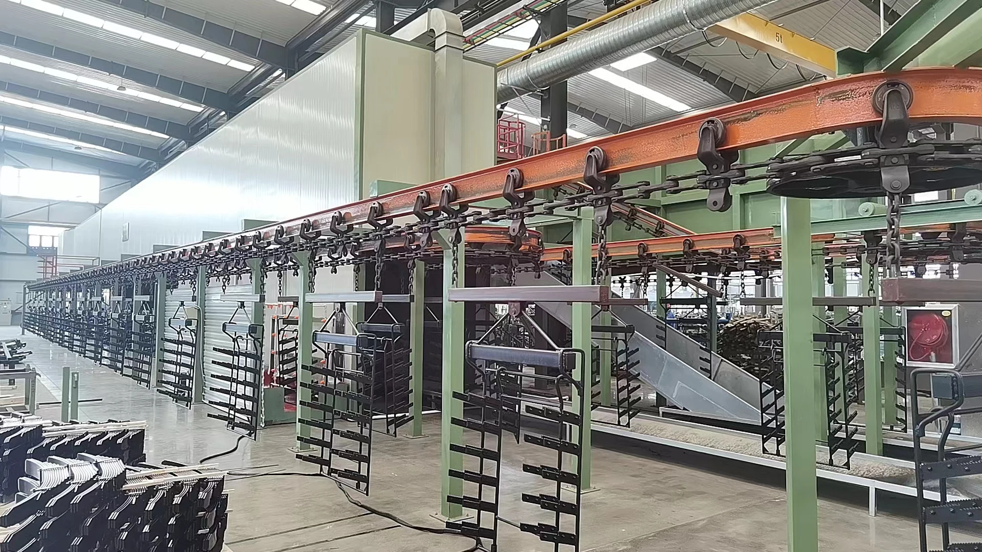 volvo trailer  leaf spring  fl220  slipper  leaf spring 237325 with bushing and center bolts