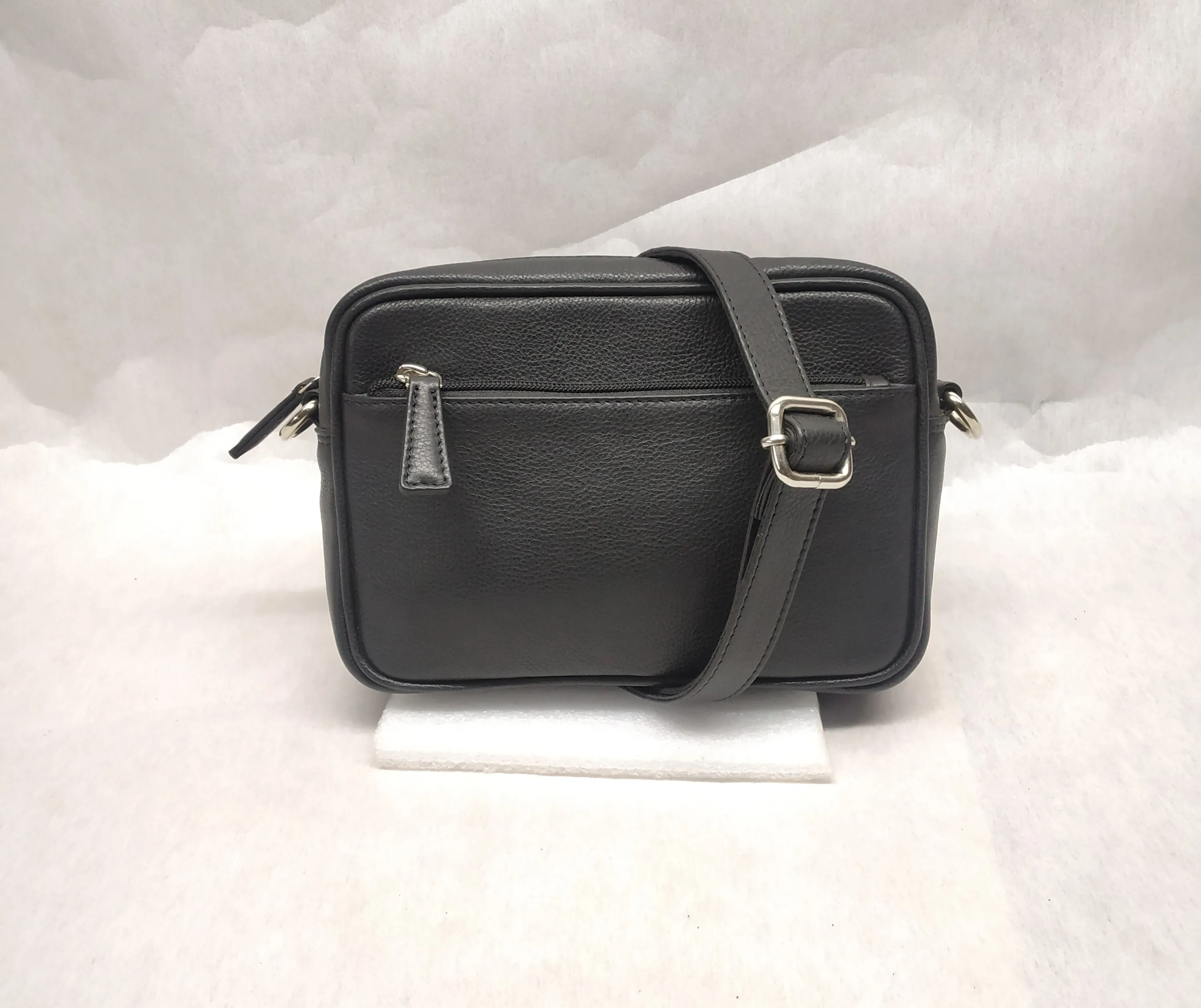 Leading Indian Manufacturer Leather Side Sling Girl Bags Shoulder Phone Makeup Cosmetic Pouch Bulk Export Designer Custom Zipper