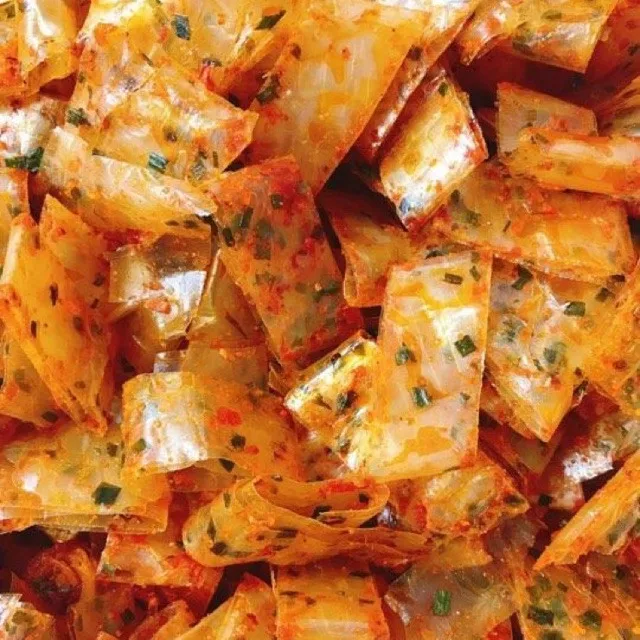 Ready-to-Eat Fried Garlic Rice Paper Snacks Healthy Seafood Snacks Premium Garlic Salt 12 Months Shelf Life Bag Box Packaging