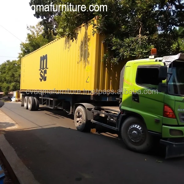 Throne chairs silver carved with Black leather handmade from Indonesia