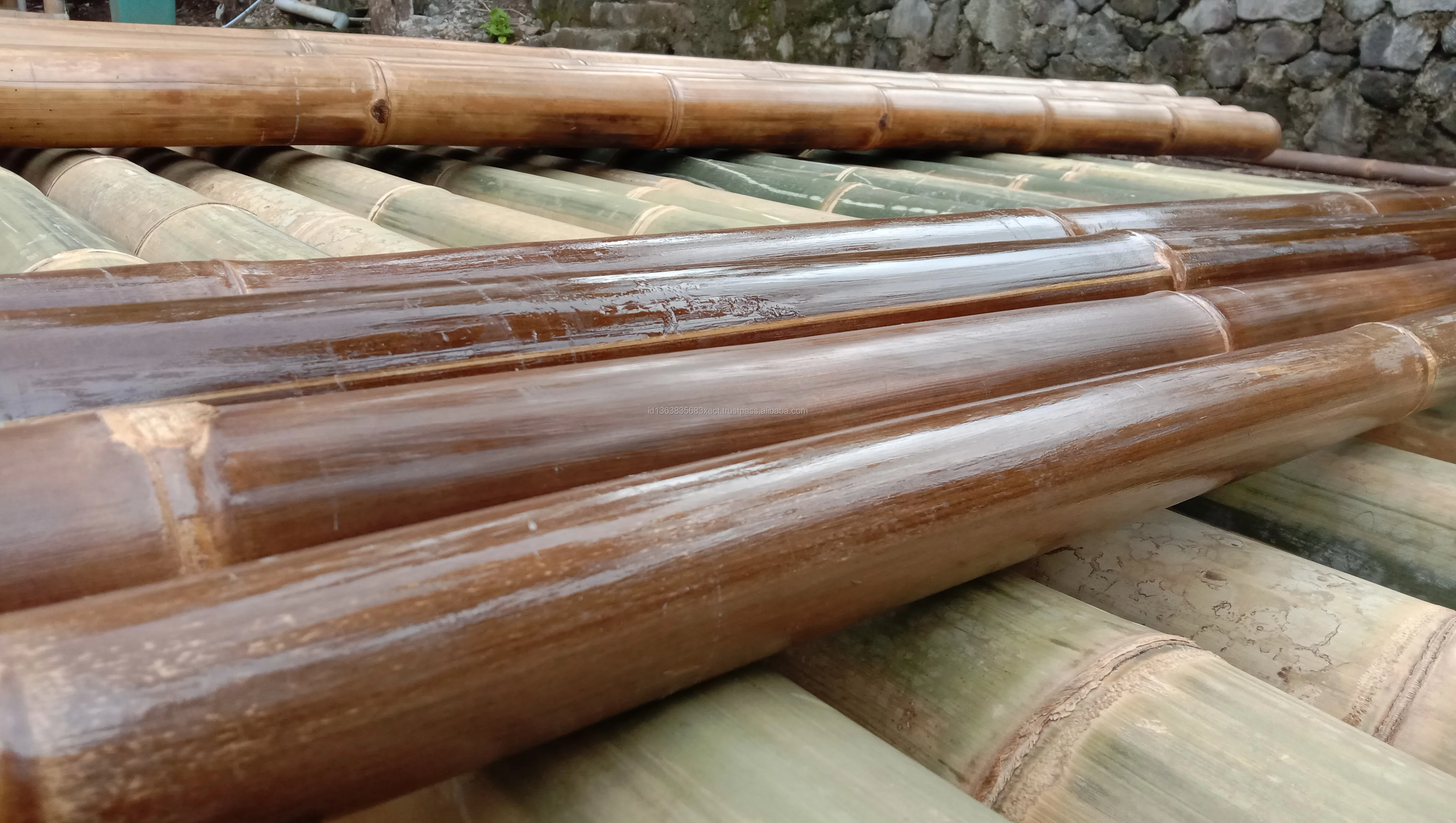 Высококачественные индонезийские бамбуковые палочки тропический черный бамбук обработанный для строительства горячая Распродажа 600 см