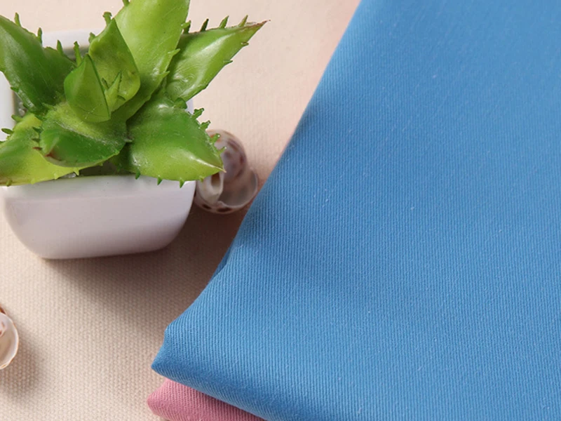 Textile processing Polyester Pongee Fabric 65% Polyester 35% Cotton Pocketing Lining Fabric for Garment/ Sportswear/ Handbag