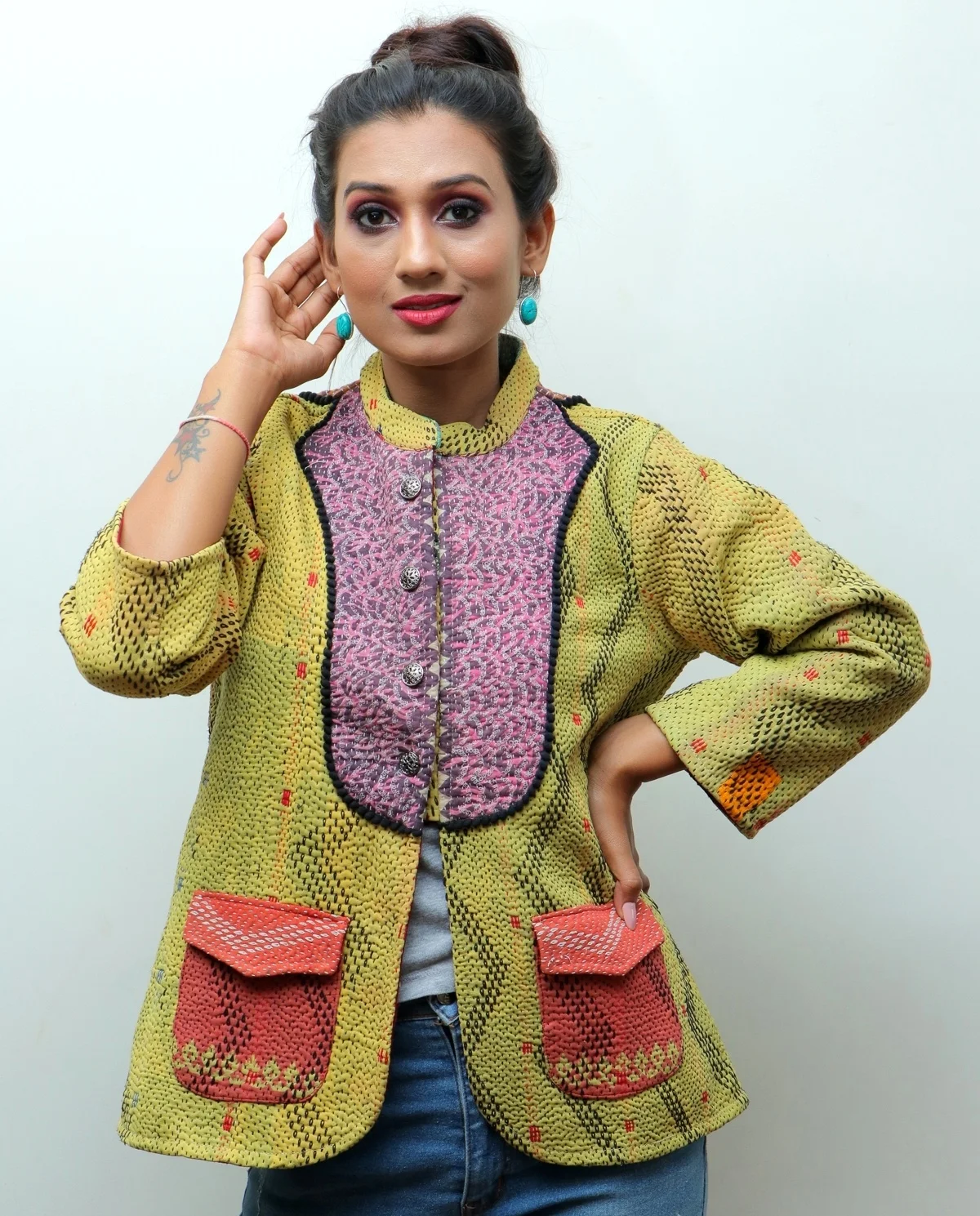 Reasonable Prices Women Wear Reversible Kantha Coat Vintage Kaantha Quilt Jacket Kediya Style Boho Jacket For Sale