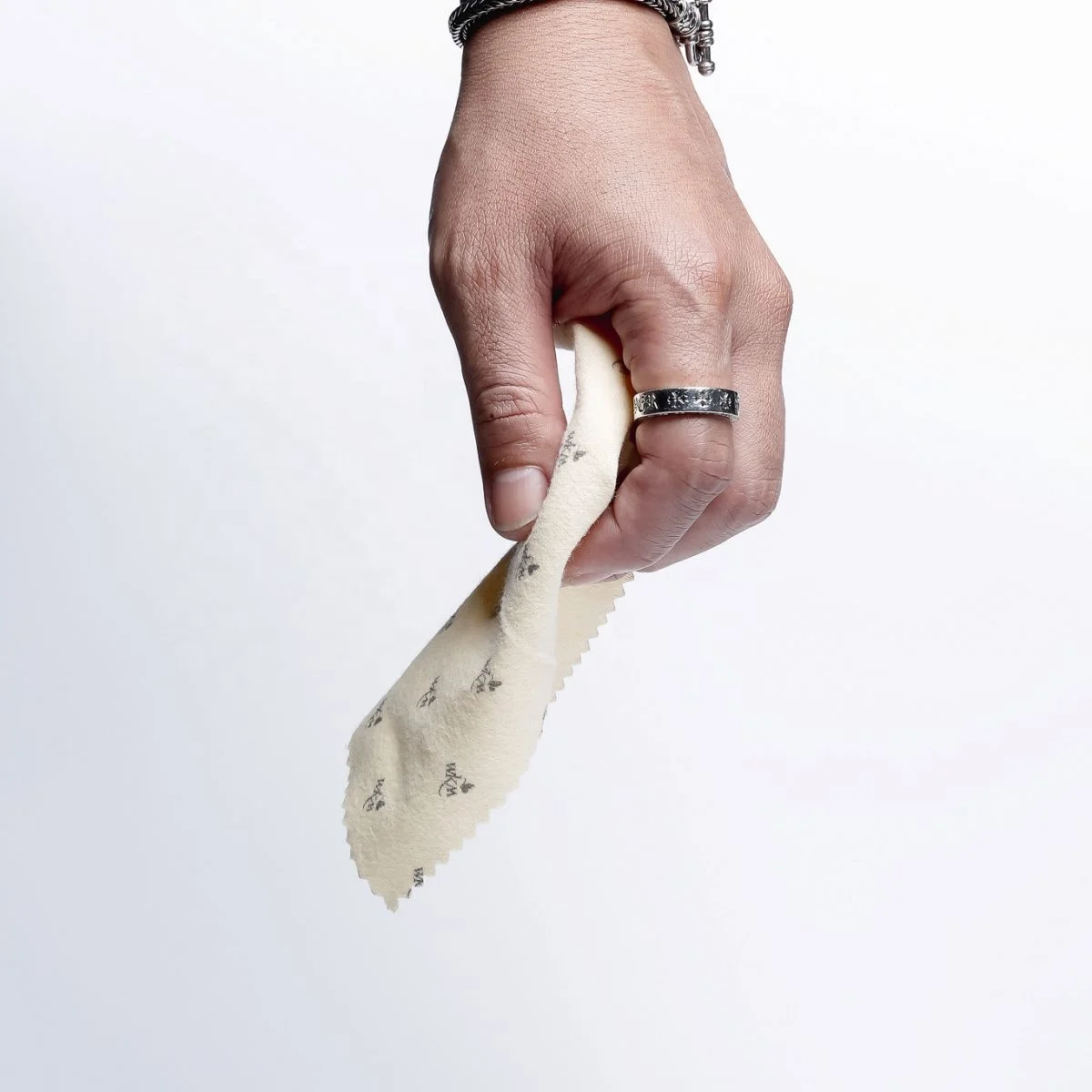 Silver ring polish cleaning cloth with custom logo available size 11 x 16 cm