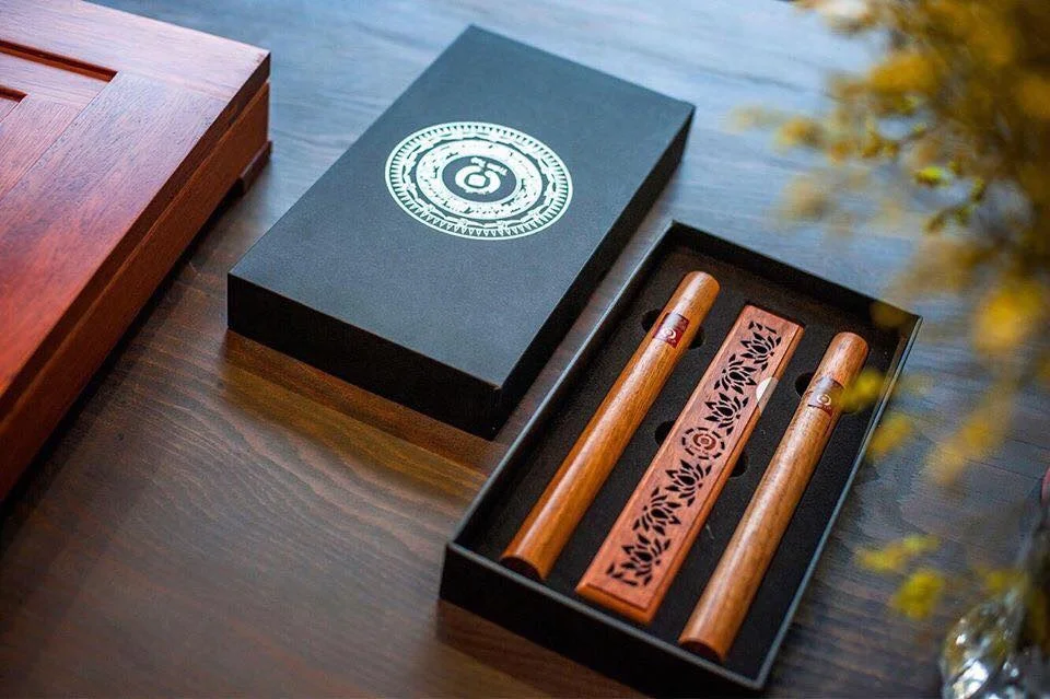 2019 Best Seller Agar Oud Wood Incense Stick Long Lasting Fragrance Oil as Gift, Customize Logo and Whole Sale