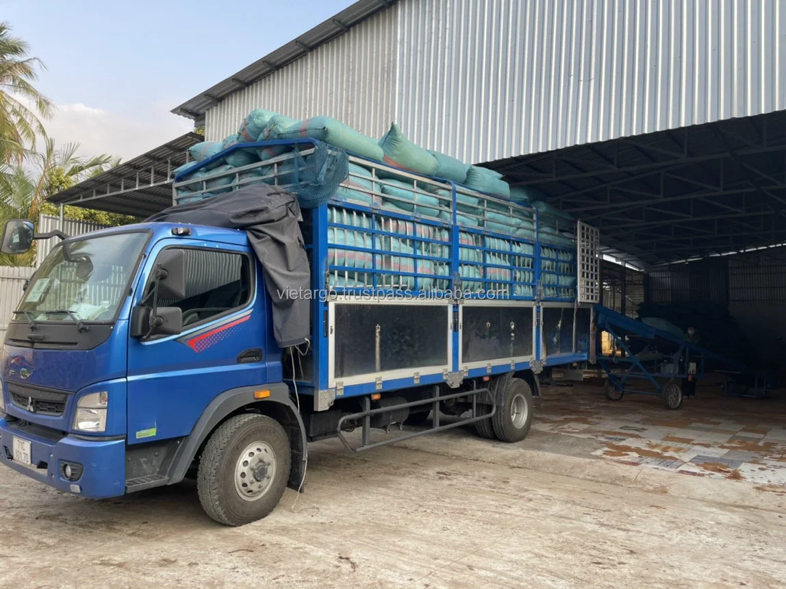 Hot Selling Natural Coconut Coir Fiber Organic  For Gardening Farming High Quality Ready To Export Vietnamese Manufacturer