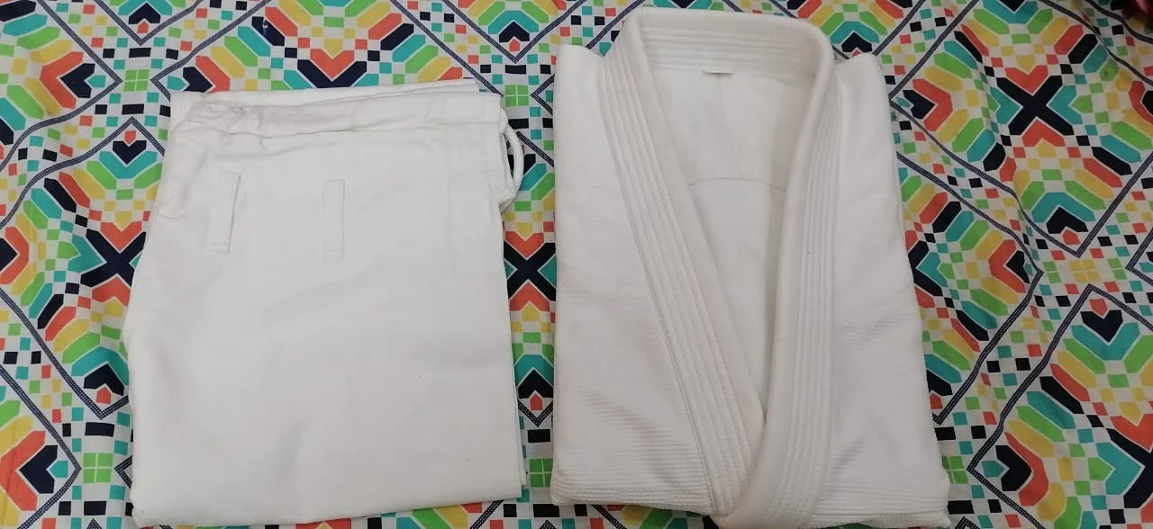 Hot Sales Martial Arts Uniform BJJ GI Suits 450 Grams A-1Size Lightweight Brazil Jiu Jitsu Uniform