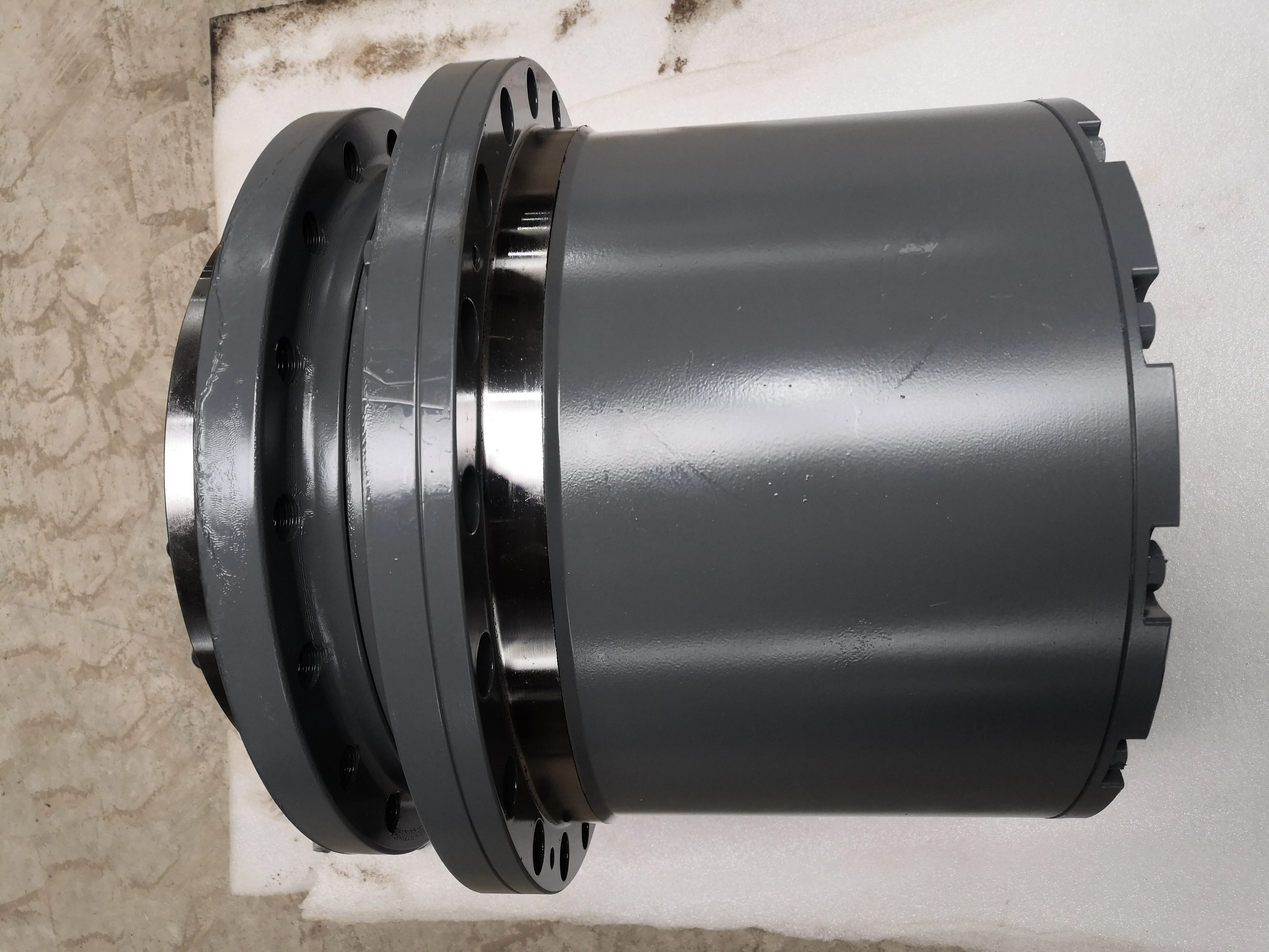 Atlas copco асфальтоукладчик литое железо 4812035018 коробка передач