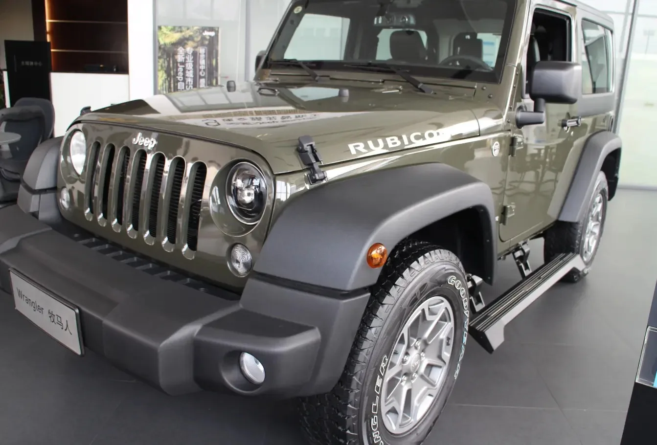 Доска для бега с электроприводом в спортивном стиле JEEP Wrangler Gladiator Rubicon JT JK JL 2005-2023 изготовлен из прочного пластика