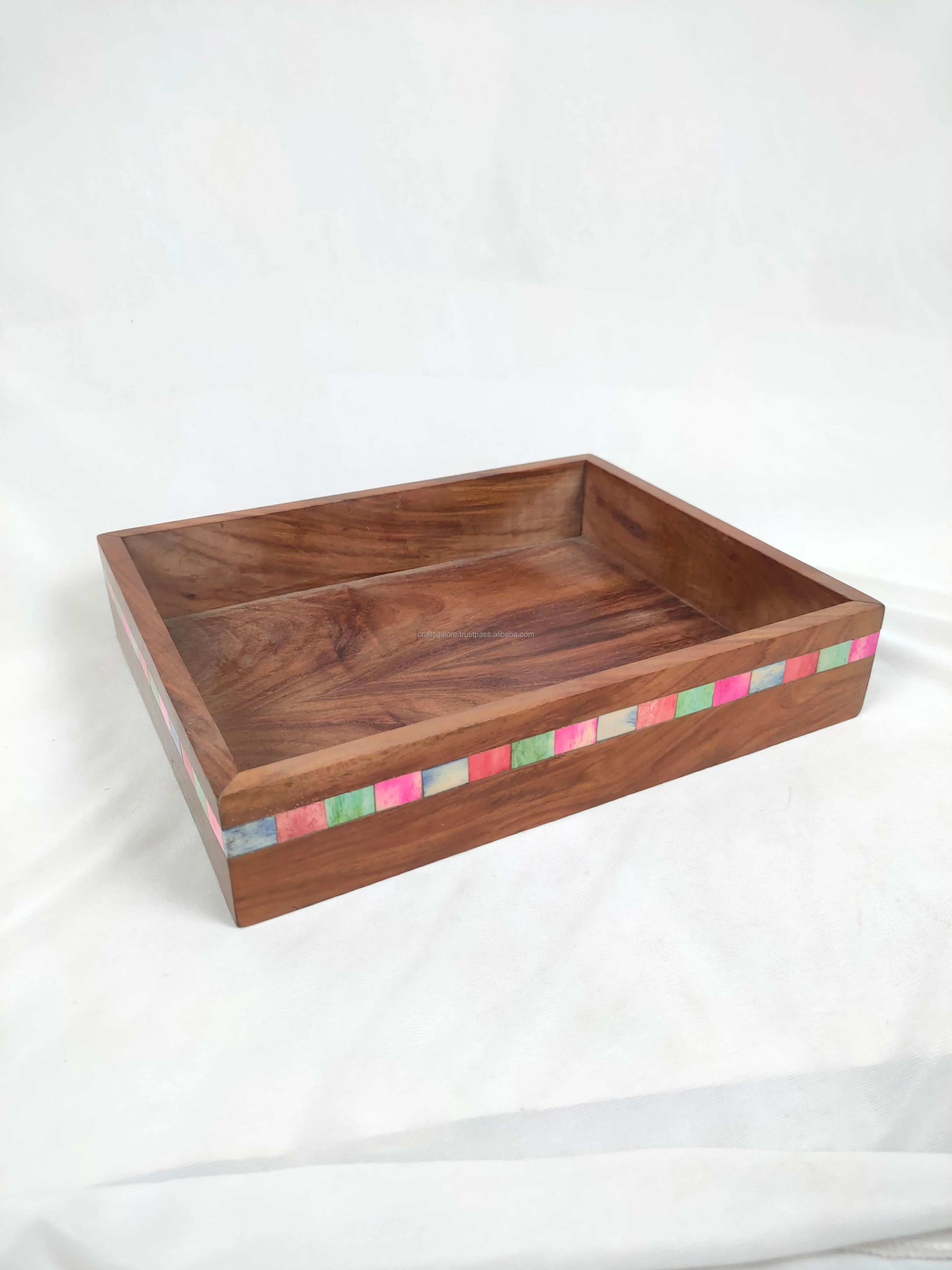 Tray/wooden serving tray online in India Wooden trays most versatile item in your kitchen to elevate dining experience.
