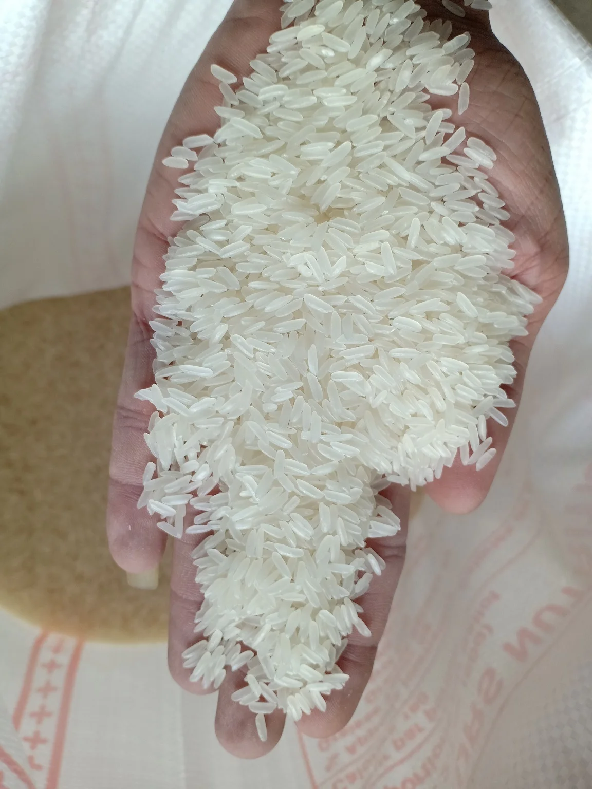Белый жасминовый рис/Sella Rice5 % сломанный высокое качество по оптовой цене Eric Phan + 84931615449