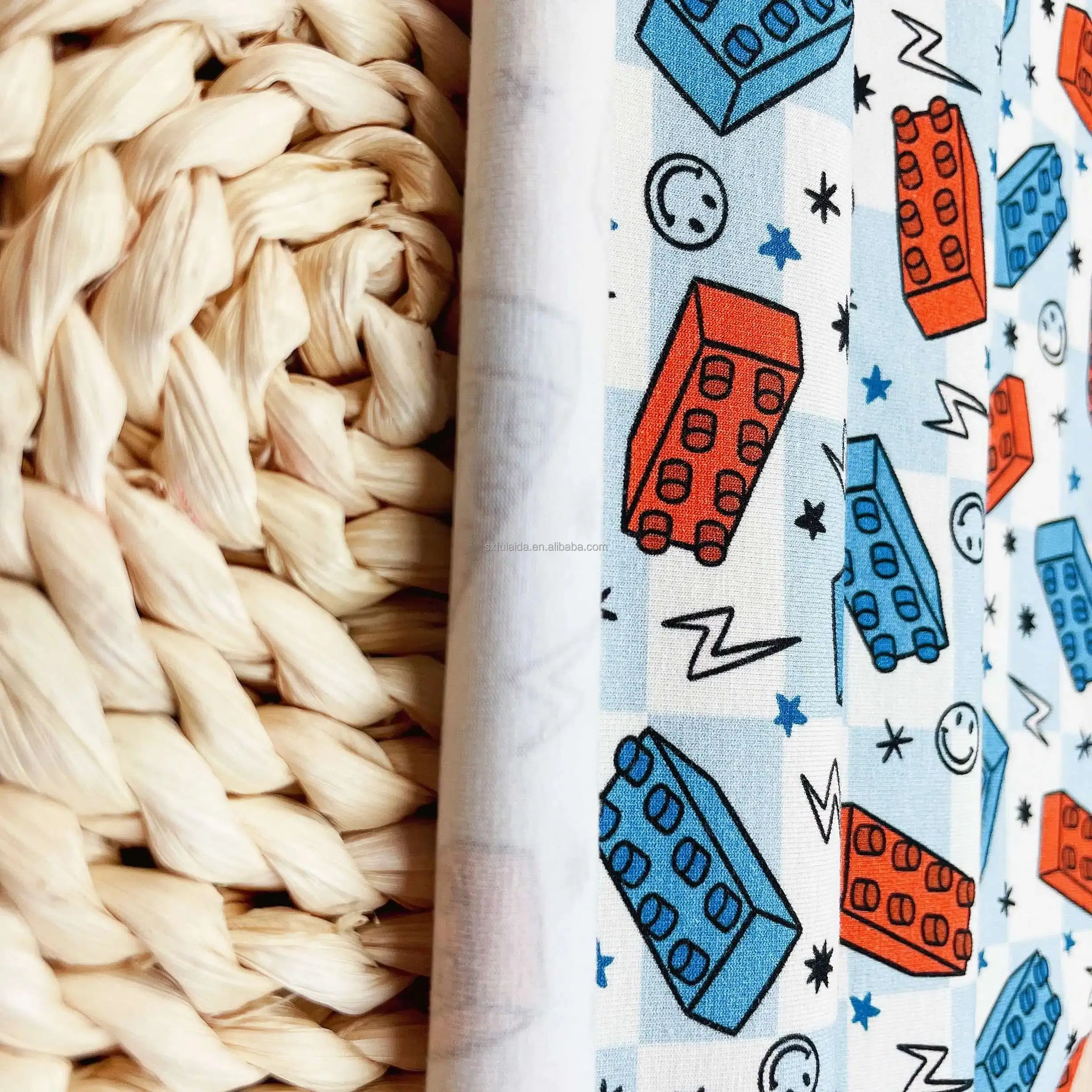 Printed Lycra Fabrics 84 Polyester 16 Spandex Swimwear Swimsuit Print 4 Way Stretch Fabric Plain Knitted Uv Protecting Underwear