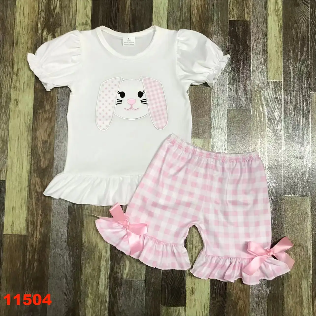 Wholesale summer boutique Easter themed printed short sleeve and pants suits, factory direct support custom