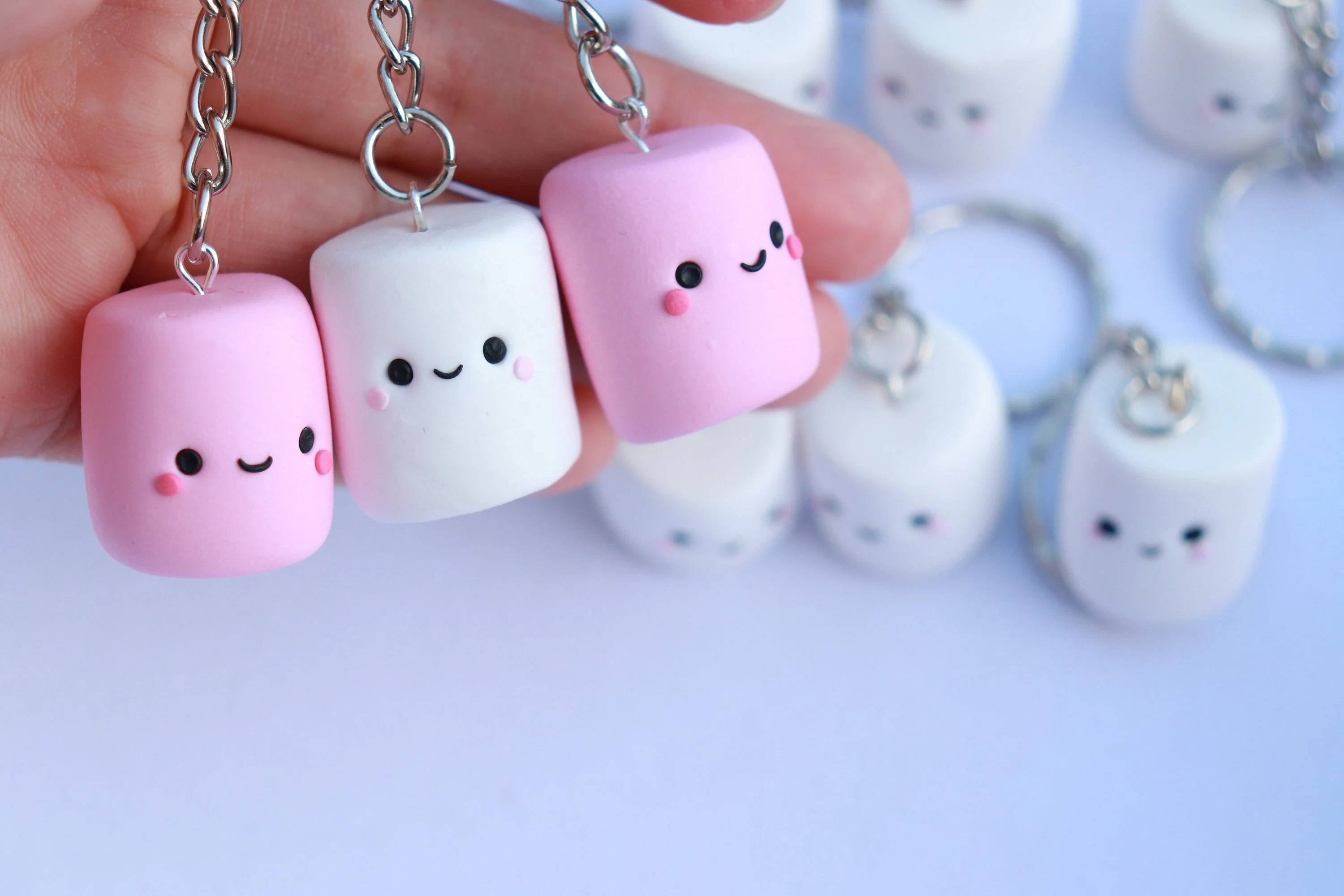 Factory Direct High Quality Kawaii Keychains ONE Kawaii Marshmallow Polymer Clay Keychain With Custom Logo