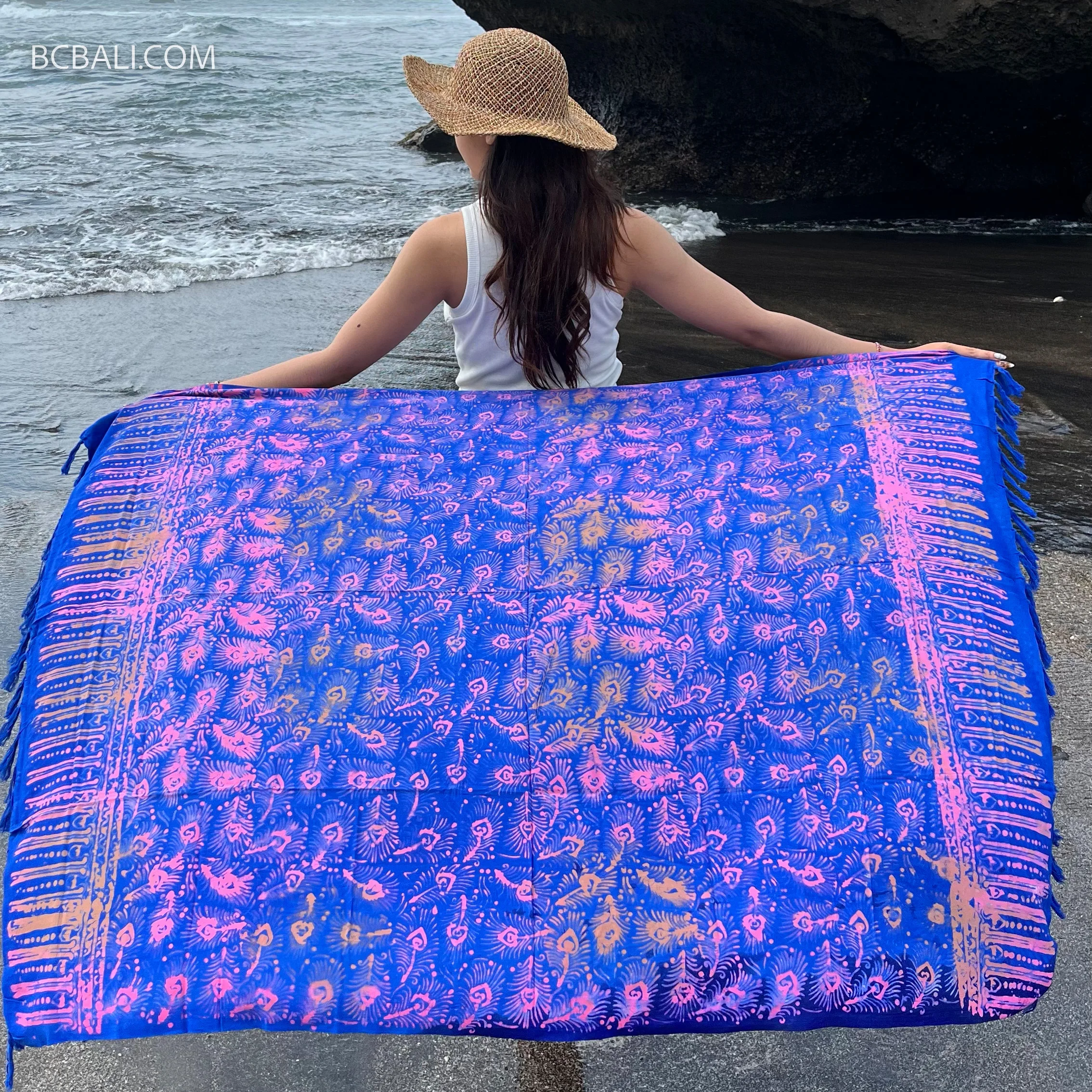 New Printed Sarongs With Beautifully Colors Made in Bali By Balinese Artisans Hight Quality Rayon