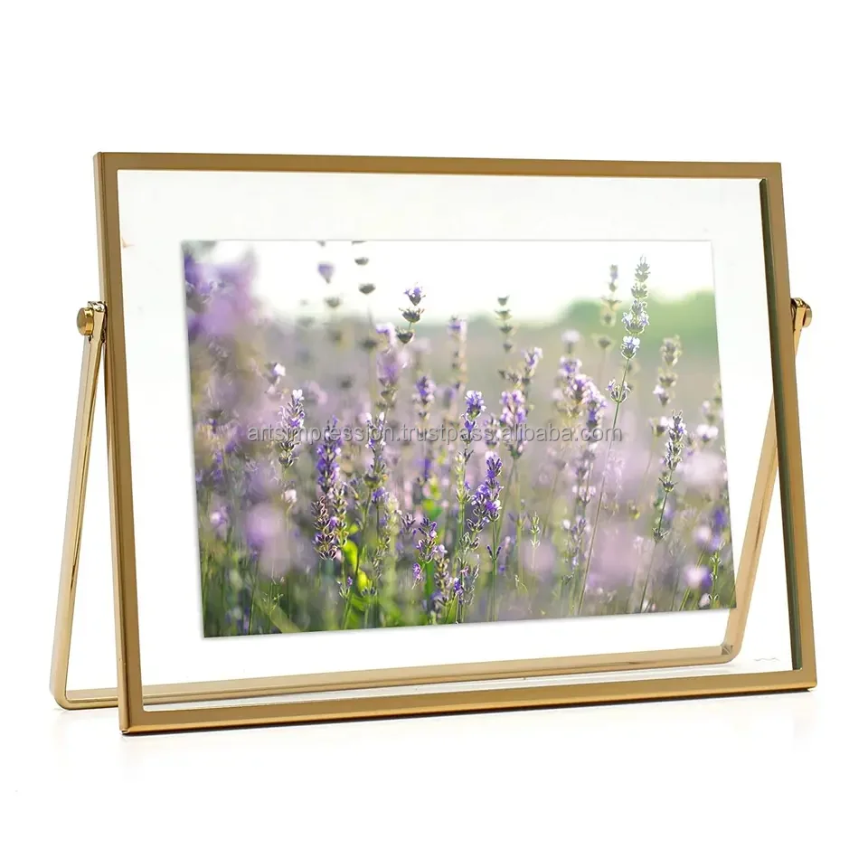 Metal iron hanging photo frame Photo frame with folding  beautiful Photo Frame Metal Floating brass plating nice quality 2024