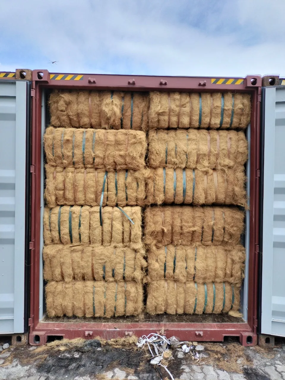 Hot sale!!! Export Coconut coir Fiber 100% Natural Coconut Fiber for mattress Premium quality Brownish yellow made in Viet Nam