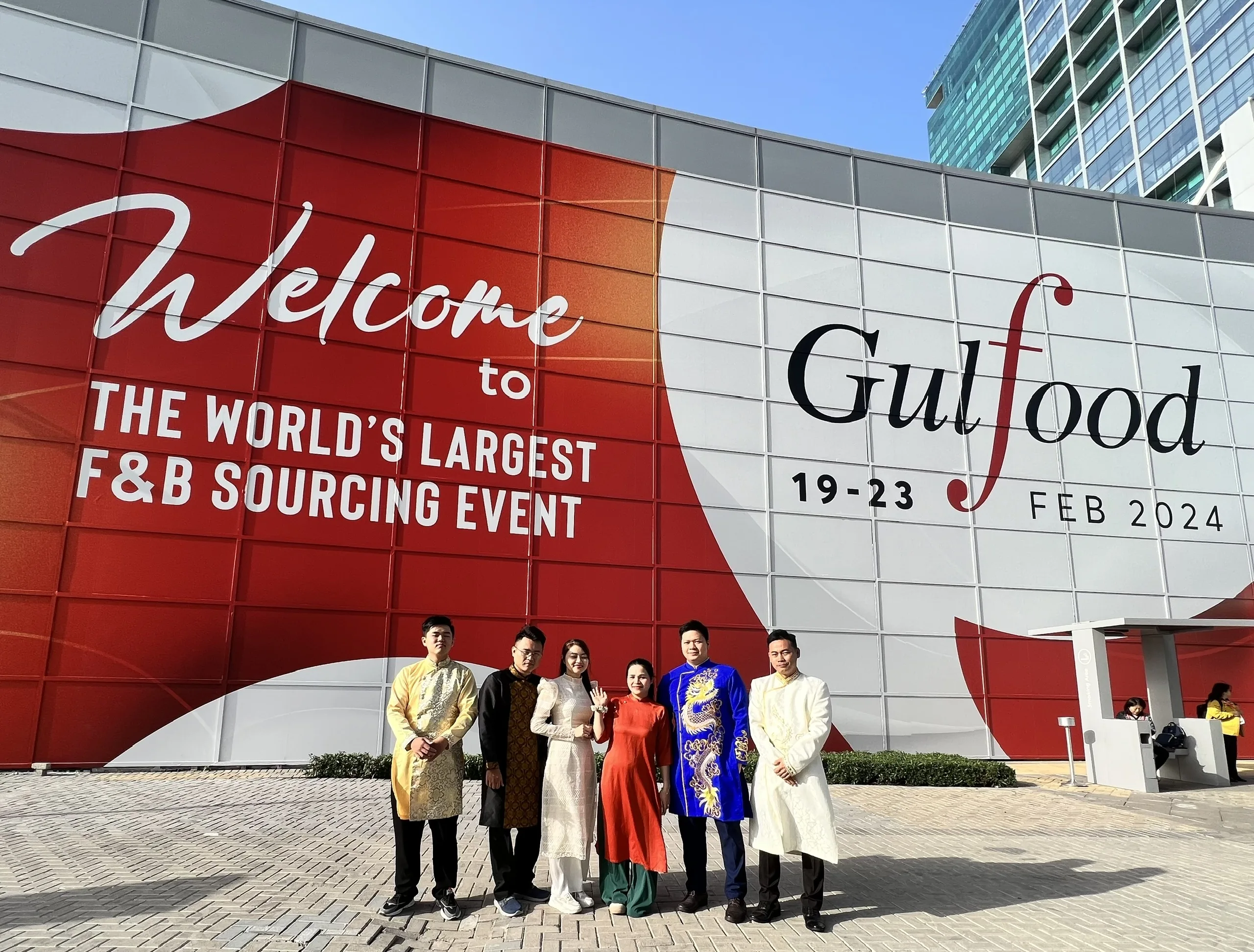 200ml Can Tin VINUT Organic Coconut Cream for Cooking with 17-19% Fat Vietnam Manufacturer and Farm Organic Coconut milk