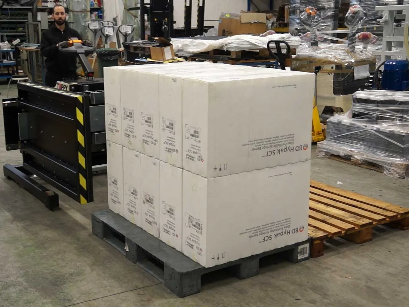 Бестселлер, поддон-обменник, боковой механизм, новая машина для напитков, мощность 1500 кг