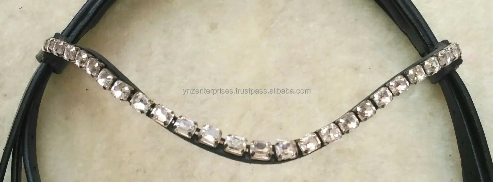 Leather Bridle For Horse With Buckle High Quality Premium And Multiple Colors Equestrian Of Horse Bridles Of Wholesale Price