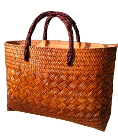 Bag Products of Thailand Made From Natural Ingredients (Jude)